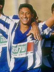 יניב עופרי