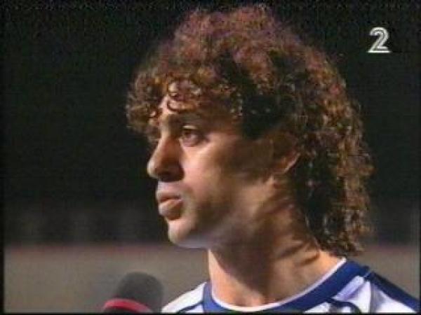 1998/99 - מחזור 11 - הפועל כפר-סבא (2:4) - ראובן עטר מספר למראיין על הדרד'לה של המאה.