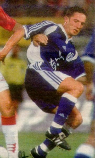 2001/02 - מחזור 1 - הפועל תל-אביב (0:1) - מריו צ'יזמק. הופעת בכורה מוצלחת.