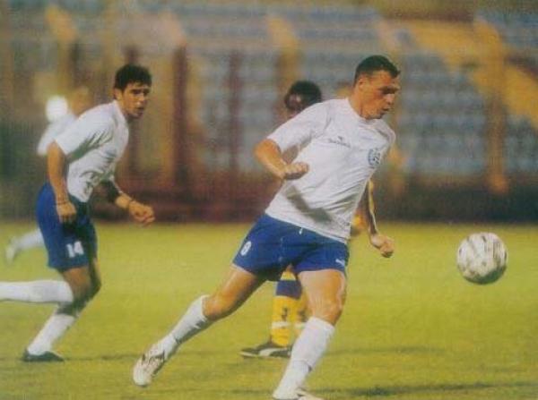 2003/04 - טוטו - מחזור 4 - בית"ר ירושלים (1:2) - טומיסלאב ארצג מול בית"ר י-ם בגביע הטוטו. כבש שער בדרך לניצחון.