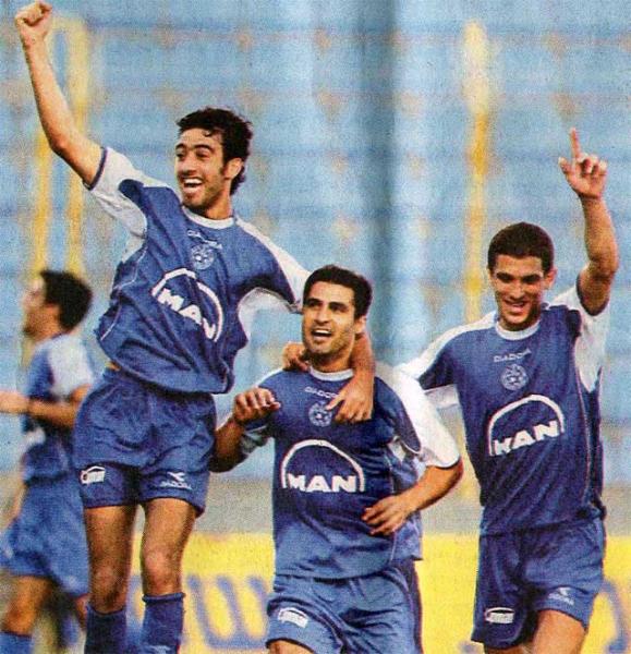 2005/06 - טוטו - מחזור 3 - בית"ר ירושלים (1:2) - יהודה ג'נשווילי, מוטי קקון ועמאר מנצור חוגגים את שער הניצחון של קקון בגביע הטוטו.