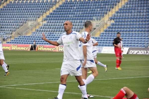 2012/13 - מחזור 31 - הפועל ירושלים (3:0) - ליאור ז'אן