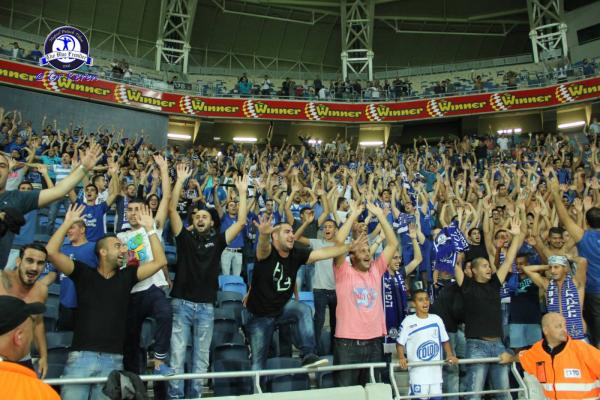 אוהדי הפועל מבצעים נעימה קלאסית מוכרת לאחר שער היתרון המפתיע