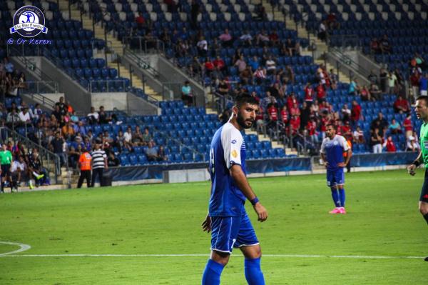 2015/16 - מחזור 1 - הפועל ירושלים (0:2) - פלורין אקים