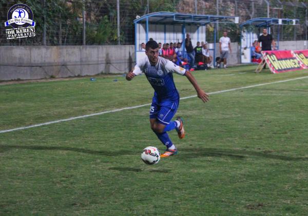 2015/16 - מחזור 4 - מכבי אחי נצרת (1:0) - אסף לוי עם הכדור