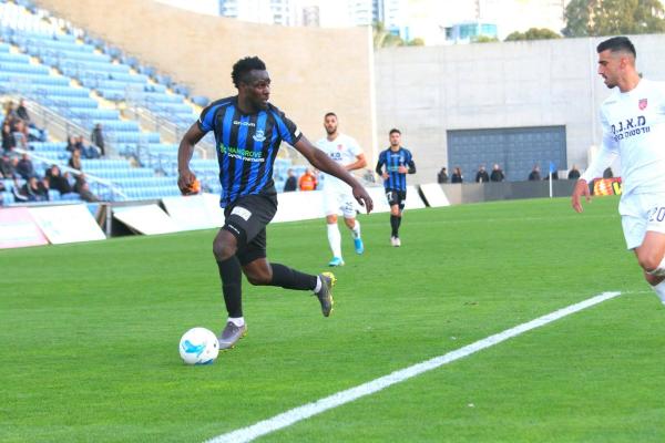 2019/20 - מחזור 22 - מ.ס כפר קאסם (2:1) - בנג'מין קוקו עם הכדור