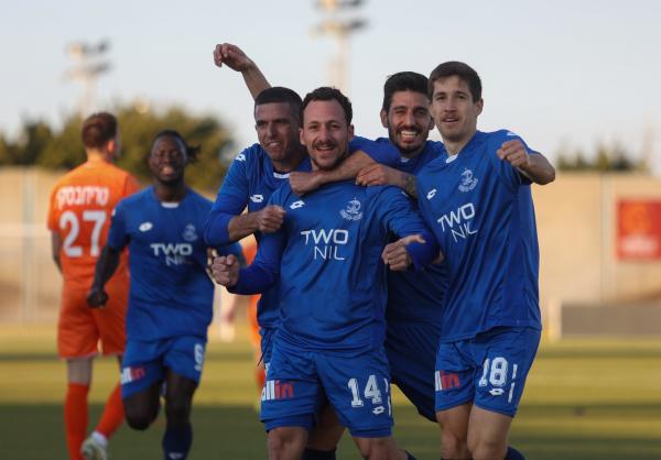 עידו דוידוב, עידן שמש, עוז פרץ ועידן ורד חוגגים