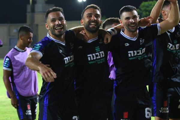 איתי רוטמן, רם לוי ודרור ניר חוגגים בסיום