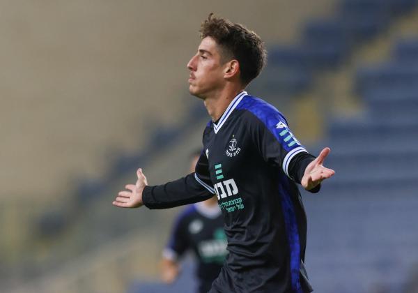 רועי דוד חוגג את ה-0:2